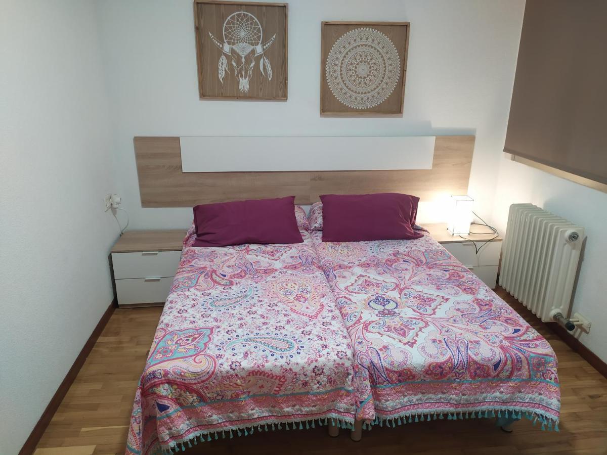 Apartamento Poniente Con Dos Banos Muy Centrico 6 Personas Logrono Exterior photo