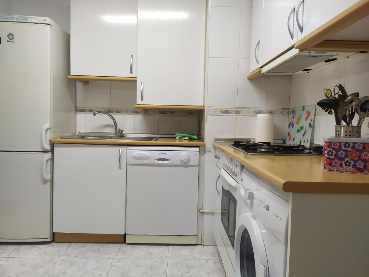 Apartamento Poniente Con Dos Banos Muy Centrico 6 Personas Logrono Exterior photo