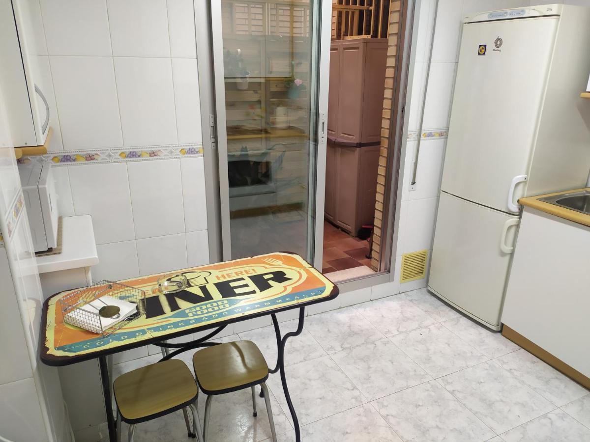 Apartamento Poniente Con Dos Banos Muy Centrico 6 Personas Logrono Exterior photo
