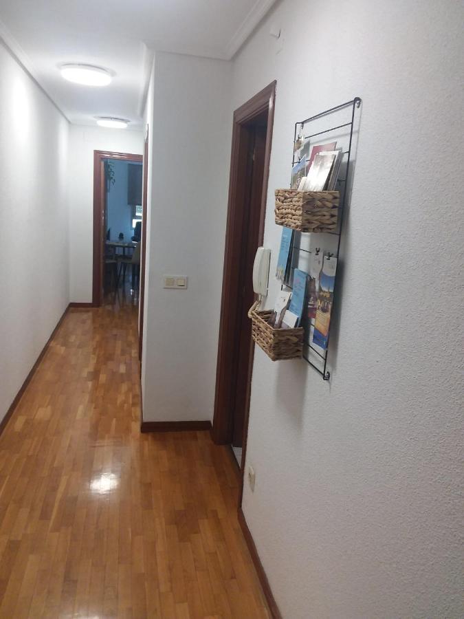 Apartamento Poniente Con Dos Banos Muy Centrico 6 Personas Logrono Exterior photo