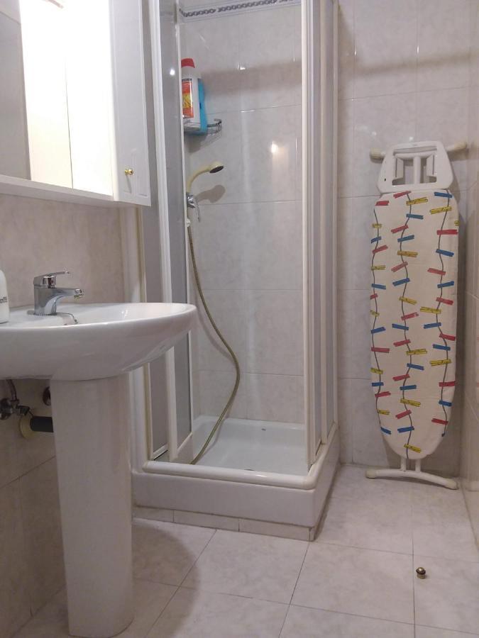 Apartamento Poniente Con Dos Banos Muy Centrico 6 Personas Logrono Exterior photo